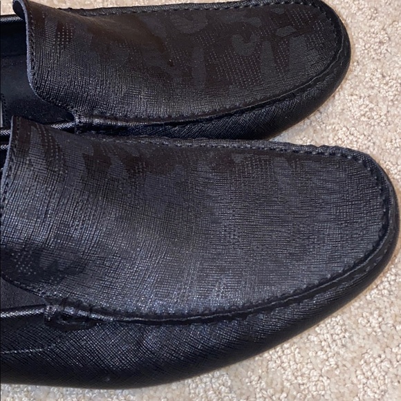 Kenneth Cole New York leather loafers
